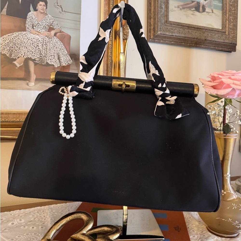 Anne Klein 2 Handbag - Picture 2 of 16
